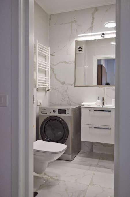 Eliza'S Apartment By Oasis Homes أرادايا المظهر الخارجي الصورة