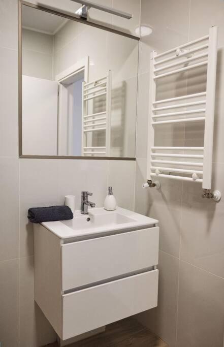 Eliza'S Apartment By Oasis Homes أرادايا المظهر الخارجي الصورة
