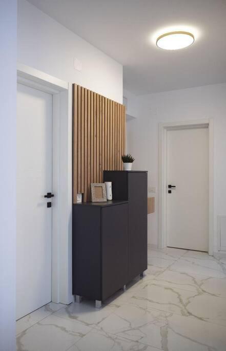 Eliza'S Apartment By Oasis Homes أرادايا المظهر الخارجي الصورة